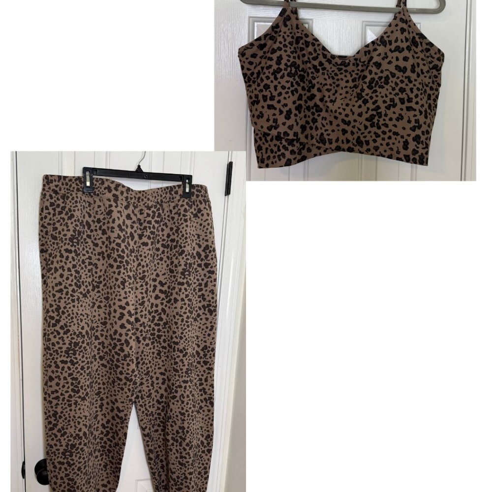 Animal print matching lounge set